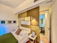 Santacroce Luxury Rooms