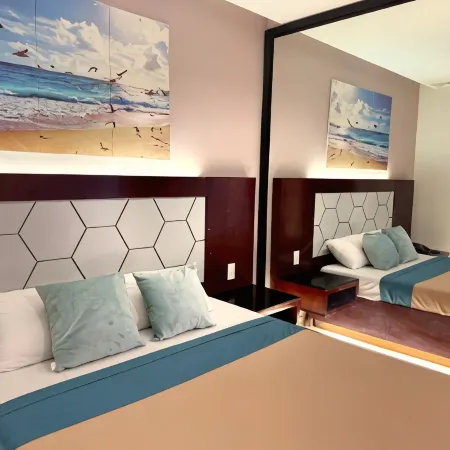 Hotel Ivory