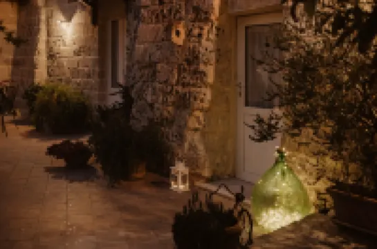 Le Dodici Lune Hotels in 