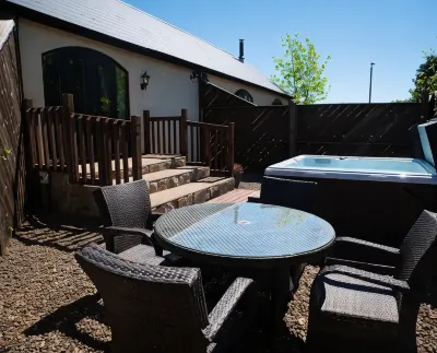 South Causey Inn Hotels in Tantobie