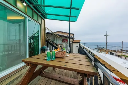 Sea Bird Bed and Breakfast