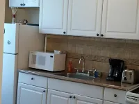 Charming 2-Bdr Apartment 900SF with Wi-Fi, AC, 20 Minutes Away from TS Manhattan Hotels in West New York