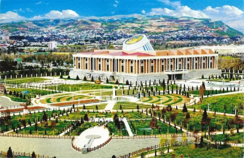 Oriyo Dushanbe Hotel - Pools