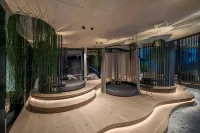 Lifesteil Aparthotel - Holiday Apartments