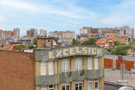 Huswell - Charming Apartment Near the Beach with Balcony