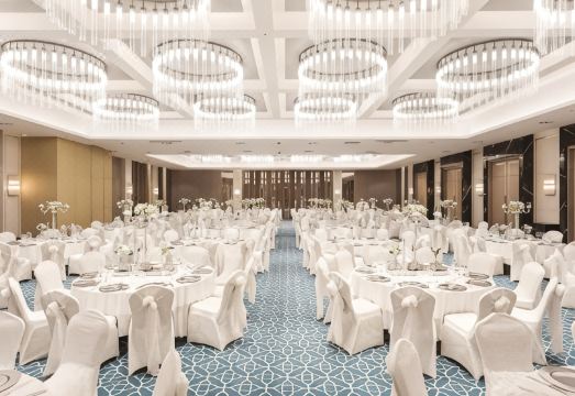 데데만 시즈레 호텔