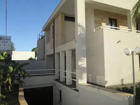 B&B Elisir Отели рядом с достопримечательностью «Manfria»