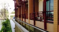 ウィラーティワー ホテル
