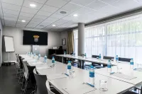 Best Western Plus Suitcase Paris la Defense Hotels in Colombes