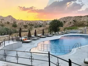 MDC Cave Hotel