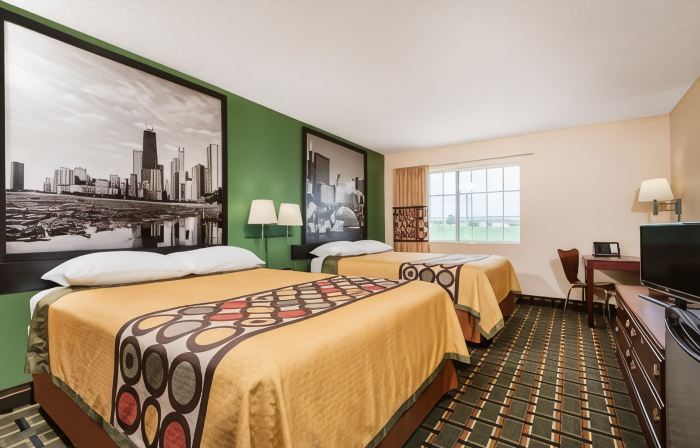 Super 8 by Wyndham Mt. Carmel IL