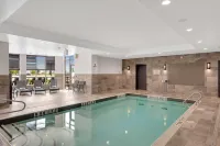 Hilton Garden Inn Toronto/Brampton - Pools