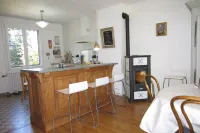 Gîte des trois Lacs - Hérisson waterfall - Lake Chalain - Jura Hotels in Doucier