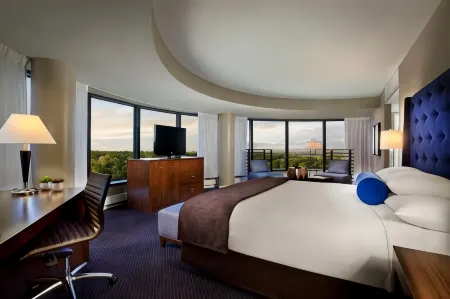 Hyatt Regency Lisle Near Naperville