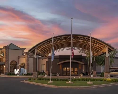 Best Western Fairmont フェアモントのホテル