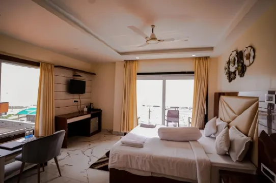 Prasant Beach Resort