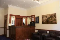 Regency Hotel Westend - Bed and Breakfasts