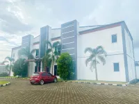 RedDoorz @ Wisma Graha Andi Djemma Hotel dekat Air Terjun Bantimurung