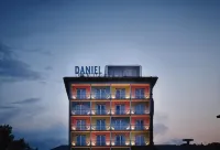 Hotel Daniel Graz - Smart Luxury Near City Centre Hotels in 