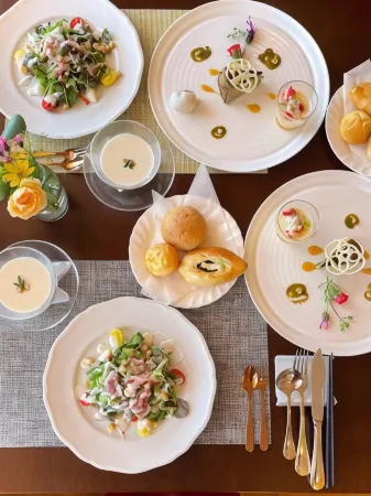 Minamiaso Nobara Inn Отели рядом с достопримечательностью «Aso Farm Land»