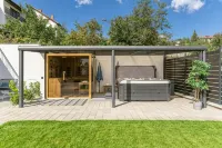 Lake Spirit Boutique Apartments Hotel a 