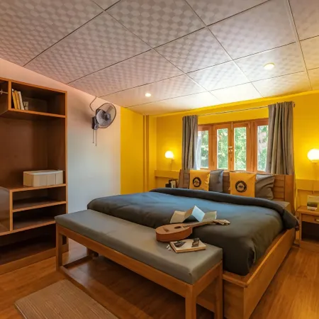 The Hosteller Mussoorie, Mall Road