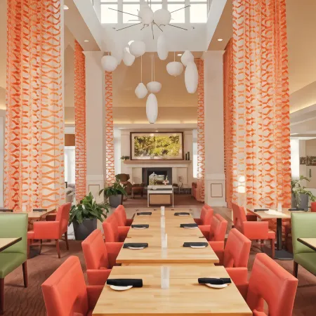 Hilton Garden Inn Grand Forks-Und Отели в г. Гранд Форкс