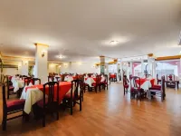 Lido Hotel - breakfast