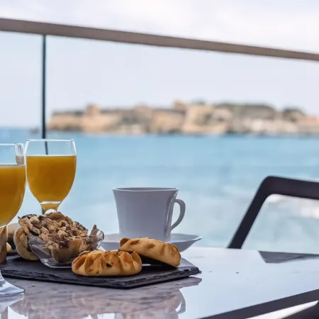 North Coast Seaside Suites