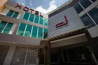 D Boutique Hotel - Parking