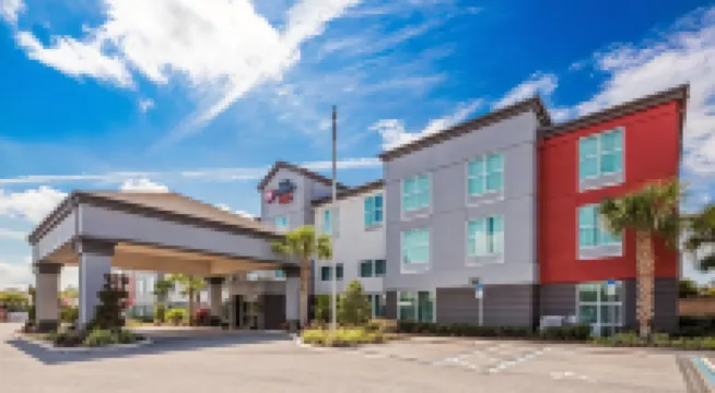 Best Western Plus Chain of Lakes Inn  Suites