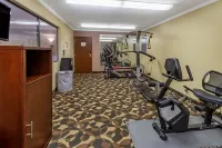 Quality Inn Paradise Creek - Gym