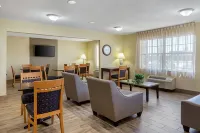 Quality Inn Williamston - parking