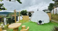 Stratus  Resort