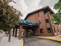Ramada by Wyndham Helena Hotels in Helena