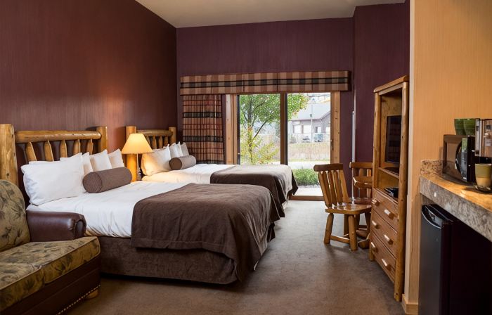 Glacier Canyon Resort Baraboo Lake Delton