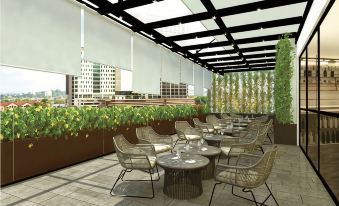 J-Hotel by Dorsett