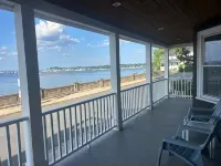 Waterfront 2 Bedroom Unit