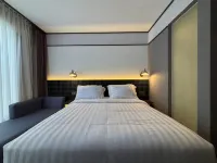 VOLUME HOTEL | Pasteur
