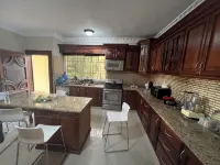 A beautiful property with enough space for you and yours - Homestays