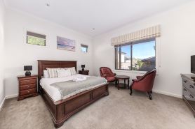 Welcome home Burwood