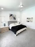 Relaxing Pool & Spa Retreat - Wifi