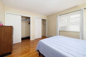 Comfy and Equipped for a Small Family - Webster Hill Suite1E