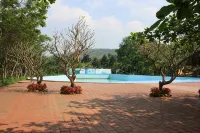 Thanh Tan Hot Springs by Fusion - สระว่ายน้ำบนดาดฟ้า