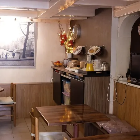 Hostel the Veteran