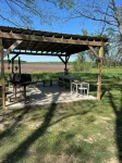 Located 3 miles to Grenada Lake