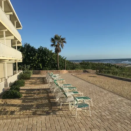 Cocoa Beach Paradise - direct ocean