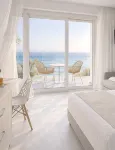 Gloria Luxury Suites - breakfast