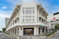 The White House - Serviced Residences by Cove & Belle Living - Bugis, City Hall, Singapore - Homestays