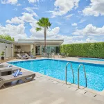 Park Inn By Radisson Clark - Family